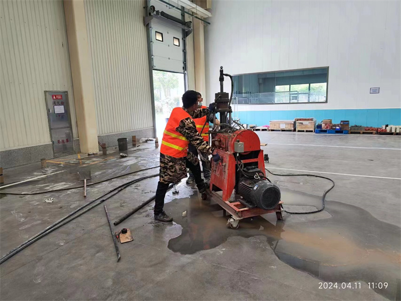 洛川厂房地面下沉塌陷注浆加固施工